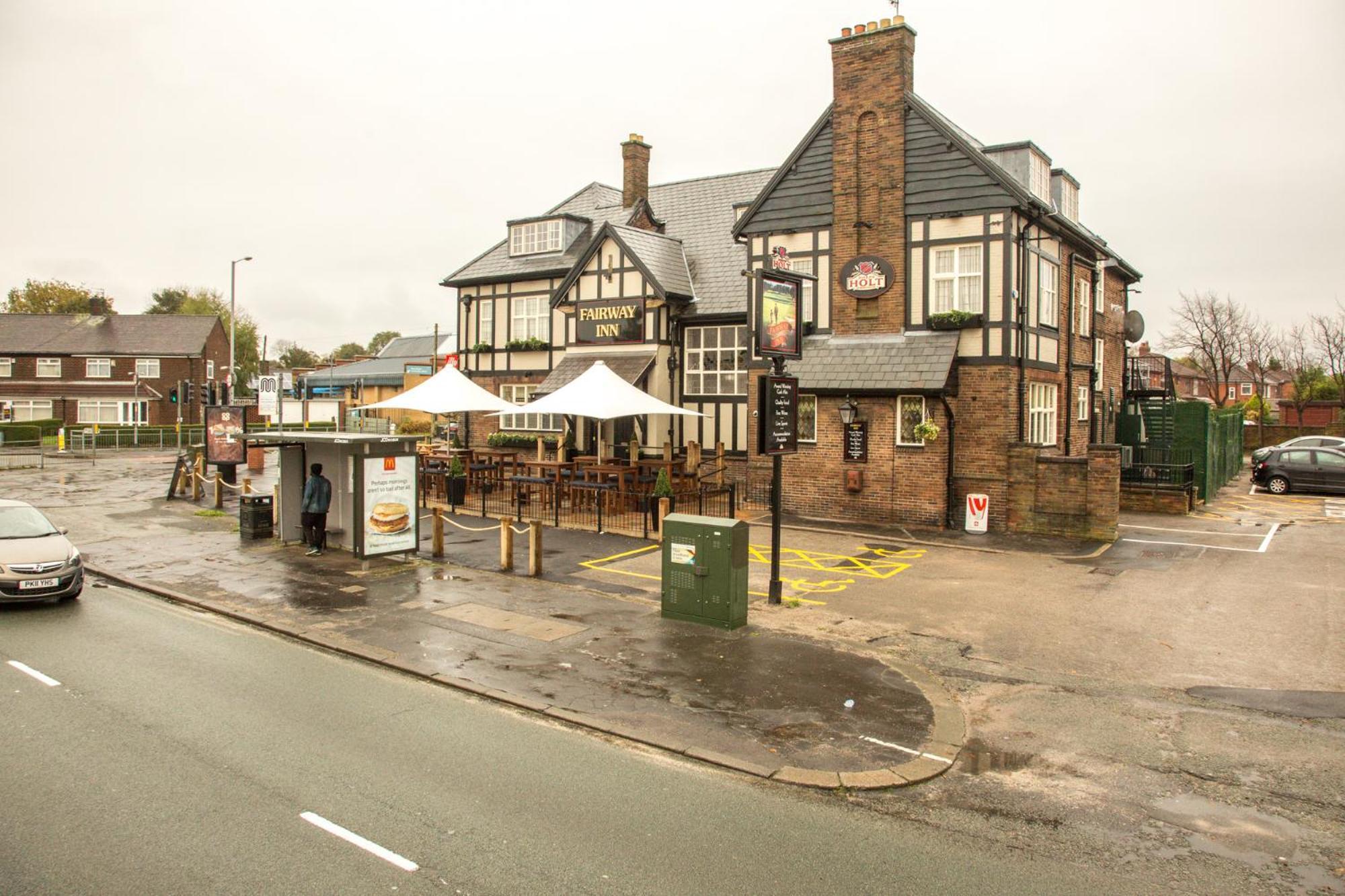 Fairway Inn Manchester Bagian luar foto